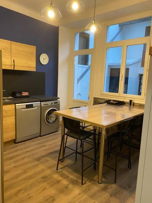Вилла Gite De Tom Et Mag Classe 3 * Clevacances Понтжибо Экстерьер фото